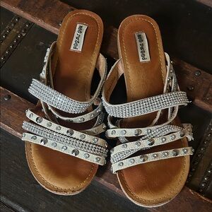 Not Rated Women's Silver and Tan Studded Sandals; size 8.5